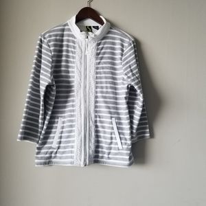 Gray & White Sportelle Sweater Top